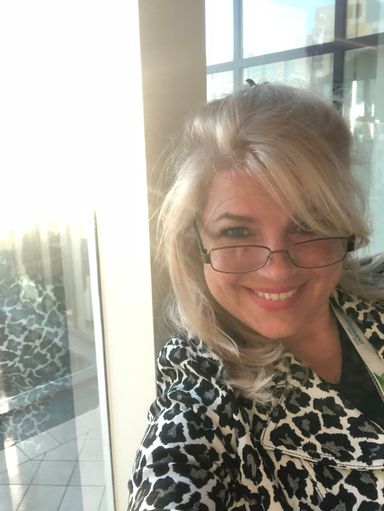 Karin Paparelli in Los Angeles at the AFM